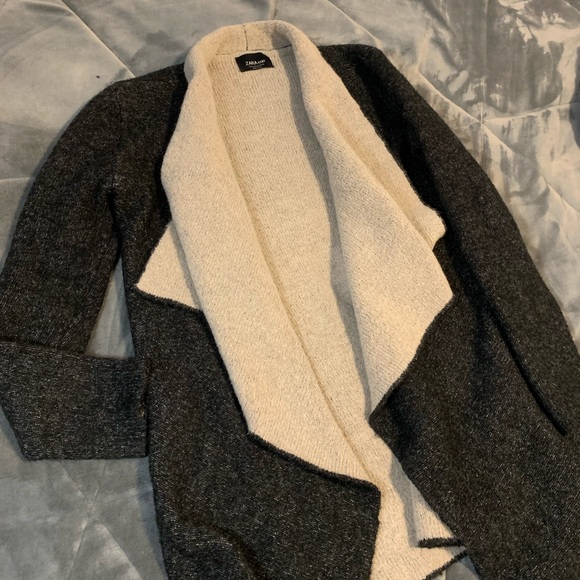 Zara Knit Cardigan - Picture 1 of 3